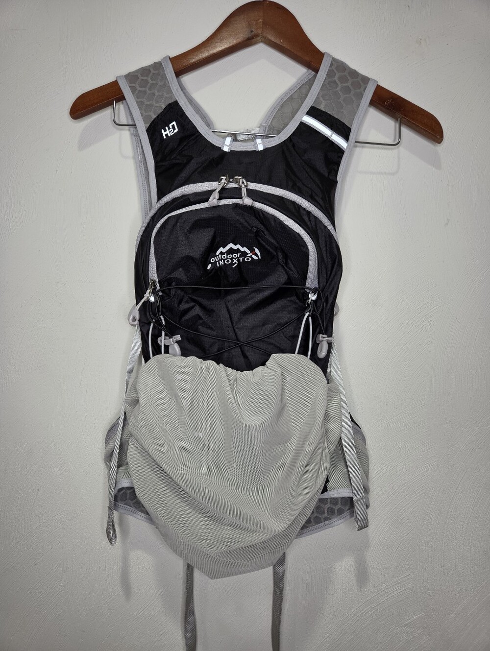 Outdoor Inoxto Backpack for Hiking, Running, Cycling & Trails